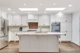 155 Worth Dr, Atlanta, GA 30327 - Photo 8