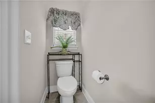 825 Hidden Hollow Cir, Commerce, GA 30529 - Photo 14