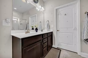 825 Hidden Hollow Cir, Commerce, GA 30529 - Photo 6