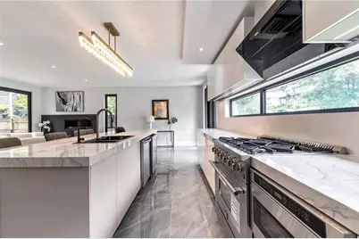 1653 Wayland Circle NE, Brookhaven, GA 30319 - Photo 12