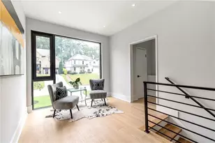 1653 Wayland Cir NE, Brookhaven, GA 30319 - Photo 14