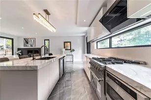 1653 Wayland Cir NE, Brookhaven, GA 30319 - Photo 8