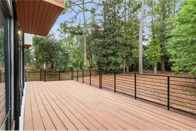 1653 Wayland Circle NE, Brookhaven, GA 30319 - Photo 10