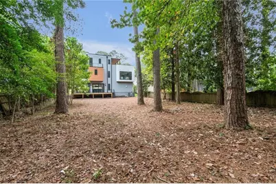 1653 Wayland Circle NE, Brookhaven, GA 30319 - Photo 2