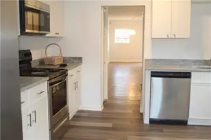 1076 Grant Way SE, Atlanta, GA 30315 - Photo 8