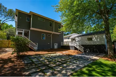 2260 Wallace Drive, Chamblee, GA 30341 - Photo 16