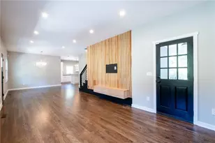 2260 Wallace Dr, Chamblee, GA 30341 - Photo 22