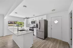 2649 Santa Barbara Dr NW, Atlanta, GA 30318 - Photo 14