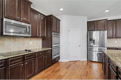 270 St Annes Place, Covington, GA 30016 - Photo 16