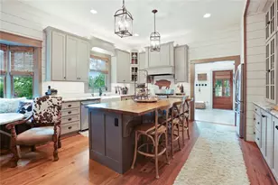 745 Washington St, Clarkesville, GA 30523 - Photo 14