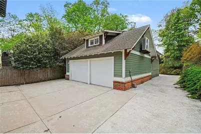 2119 Oakview Road SE, Atlanta, GA 30317 - Photo 42