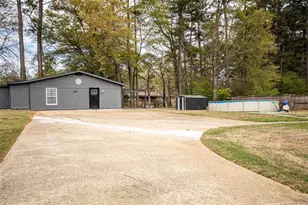 770 SE Bluebird Dr, Conyers, GA 30094 - Photo 38