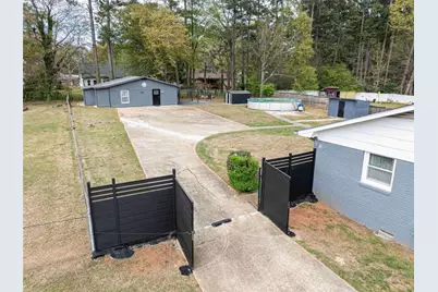 770 SE Bluebird Drive, Conyers, GA 30094 - Photo 12