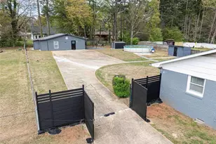 770 SE Bluebird Dr, Conyers, GA 30094 - Photo 12