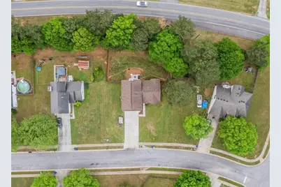 675 Michael Circle, Monroe, GA 30655 - Photo 4