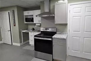 6158 Suwanee Dam Rd, Sugar Hill, GA 30518 - Photo 2