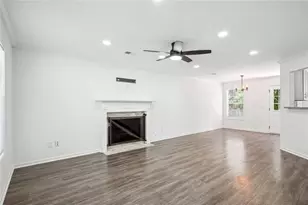 10423 Commons Crossing, Jonesboro, GA 30238 - Photo 8