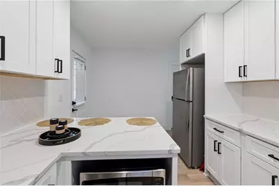 2545 Plantation Drive, Atlanta, GA 30344 - Photo 14