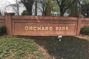 4241 Parkview Ct, Stone Mountain, GA 30083 - Photo 1