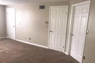 4241 Parkview Ct, Stone Mountain, GA 30083 - Photo 12