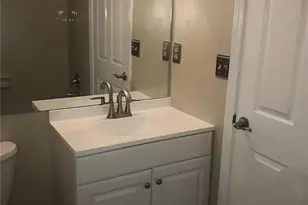 4241 Parkview Ct, Stone Mountain, GA 30083 - Photo 14