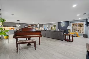 231 Breeze Hill Ln, Canton, GA 30114 - Photo 2