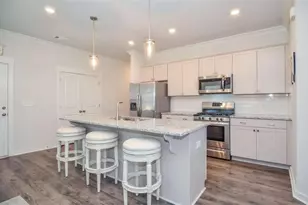 2562 Rathburn Cir, Loganville, GA 30052 - Photo 6