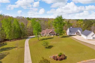 35 Villa Ct, Hartwell, GA 30643 - Photo 4