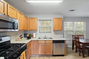 2628 Essex Ct, Conyers, GA 30013 - Photo 8