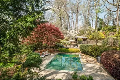 423 Tara Trail NW, Atlanta, GA 30327 - Photo 48