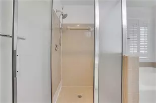 4655 Hampton Square Dr, Alpharetta, GA 30022 - Photo 26