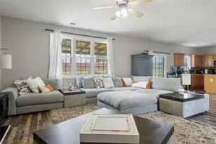 7028 Roselake Cir, Douglasville, GA 30134 - Photo 6