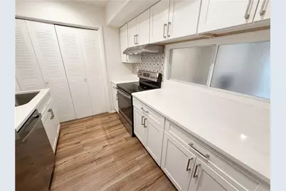 1013 Dunbar Drive, Atlanta, GA 30338 - Photo 14