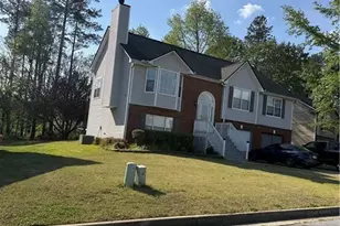 1356 Daffodil Ln, Hampton, GA 30228 - Photo 2