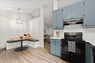 5037 Holly Hock Dr, Flowery Branch, GA 30542 - Photo 16