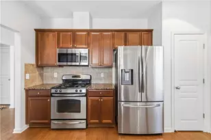 5675 Falls Landing Dr, Cumming, GA 30040 - Photo 10