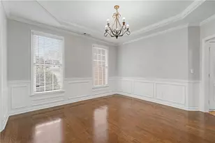 2725 Ivy Hill Dr, Buford, GA 30519 - Photo 8