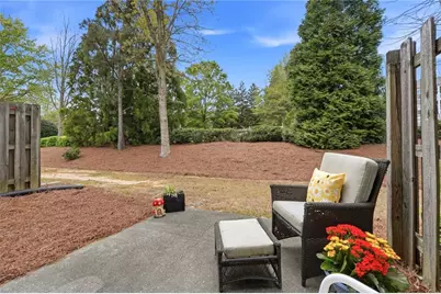 2059 Lakeshore Overlook Drive NW, Kennesaw, GA 30152 - Photo 22