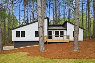 324 Hill Crest Cir, Woodstock, GA 30188 - Photo 4