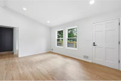 324 Hill Crest Circle, Woodstock, GA 30188 - Photo 10