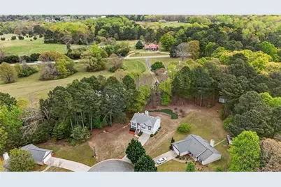 397 E Sycamore Drive, Winder, GA 30680 - Photo 30