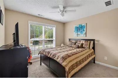 397 E Sycamore Drive, Winder, GA 30680 - Photo 12