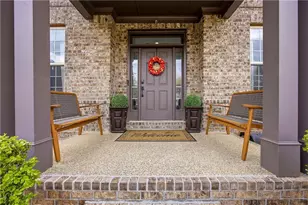1400 Torrington Dr, Auburn, GA 30011 - Photo 2