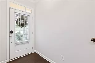 1255 Lanier Meadow Dr, Sugar Hill, GA 30518 - Photo 6