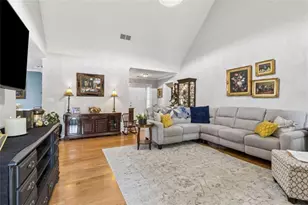 514 Bradford Park Ct, Loganville, GA 30052 - Photo 10