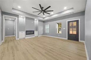 149 Woodridge Cir, Lagrange, GA 30241 - Photo 4