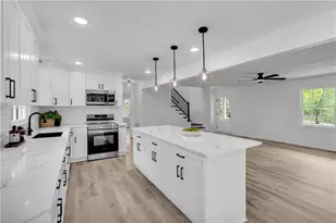 271 McCowan Cir, Rockmart, GA 30153 - Photo 10