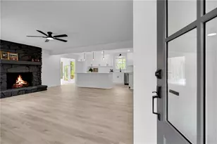 271 McCowan Cir, Rockmart, GA 30153 - Photo 4