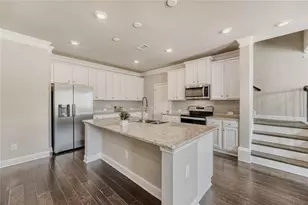 2527 Pearl Ridge Trace Trace, Buford, GA 30519 - Photo 2