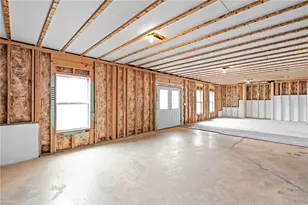 501 La Perla Dr, Sugar Hill, GA 30518 - Photo 34